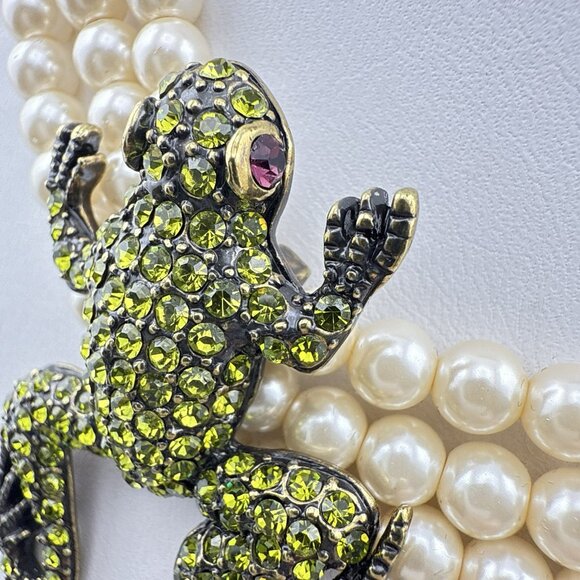 Heidi Daus Necklace Frog Toad Green Kissing Frog Pearl Crystal Triple Strand - Picture 5 of 15